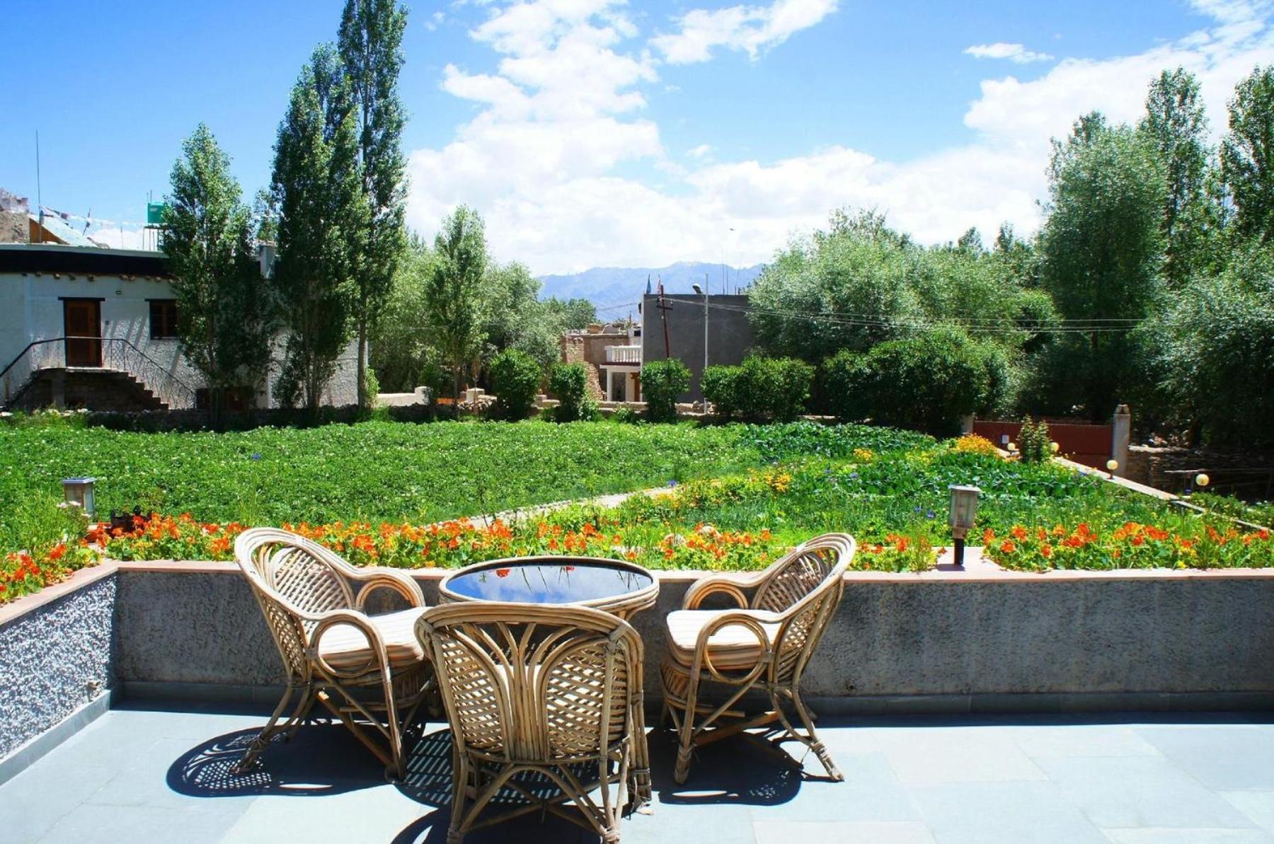 Silver Cloud Ladakh Лех Экстерьер фото